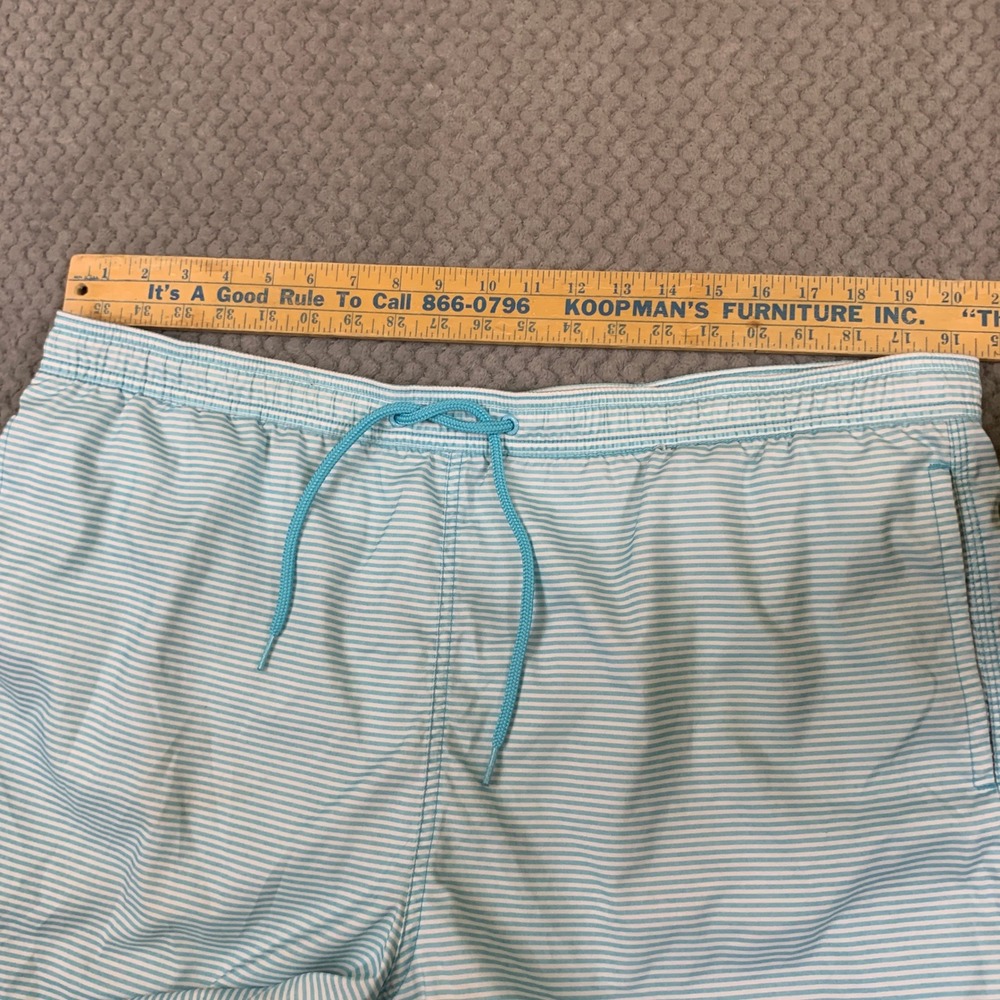Vineyard Vines Mens XL Blue White Striped Swim Trunks Marlin Pocket Board Shorts - Picture 5 of 10